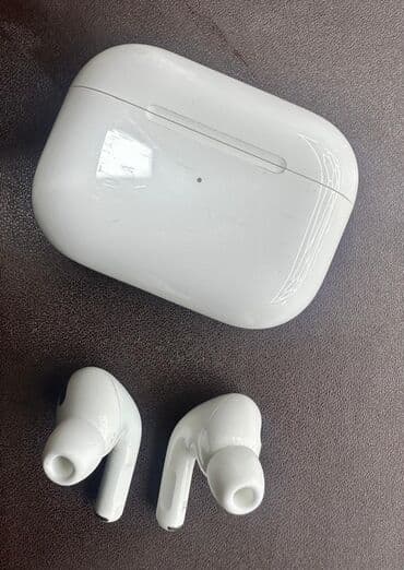 Toyota: Airpods pro2 — 5