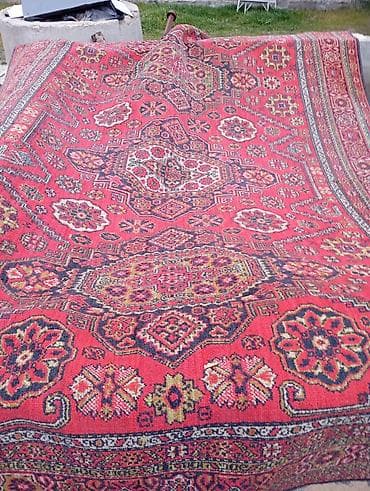 Qədimi jakkard xalça - Mənşə: Azərbaycan SSR, Gəncə (Kirovabad)