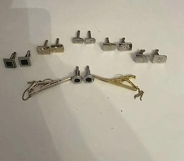 qapi ustu asmalar: Bu açar zənciri Bakının simvolu olan Alov Qüllələrinin miniatür — 7