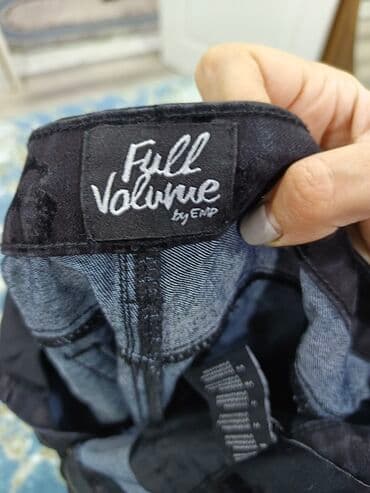 cins inəklərin satışı: Qara cins şalvar yeni geyinilmeyib endrimle 7 AZN 
M.L — 8