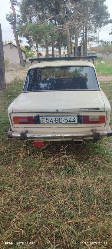 variator sürətlər qutusu: VAZ 2106 sedan - Kuzov: bej rəng, 4 qapı, klassik xrom buferlər - — 1