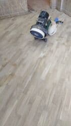 yeni unitazlar: Salam oz El isderimdiPol parketin vurulmasi 1kv8-10 aznlaminatin — 4