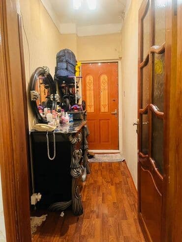 günü: Bakı, Yeni Günəşli Massiv V, 2 otaqlı, Köhnə tikili, 45 kv. m — 6