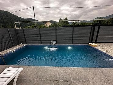 sutkaliq evler: 290 kv. m, 3 otaqlı, Kombi, Qaz, İşıq — 2