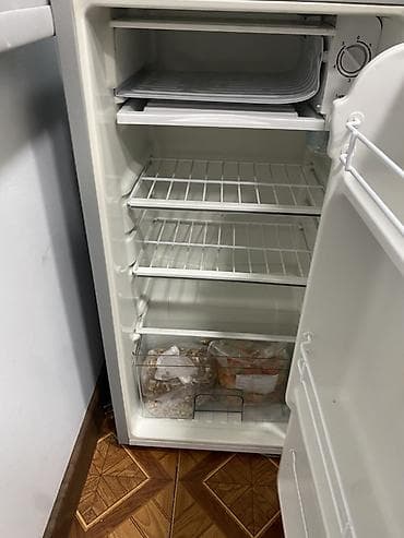 Mikrodalğalı sobalar: Mini Fischer Soyuducu Satılır, rəng - Gümüşü — 2