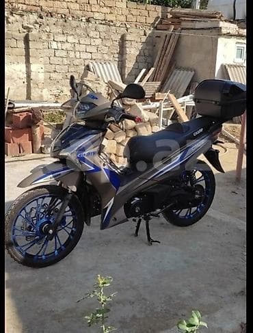 moped benzin: 110 sm3, 2024 il, 4065 km — 6