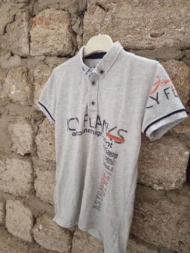 детская рубашка под запонки: Geyimlərin hər biri 50 qəpikdi. Uşaq və yeniyetmələr üçün geyimlər — 33