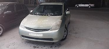 afdamabiler: Toyota Prius: 1.5 l | 2008 il Hetçbek — 2