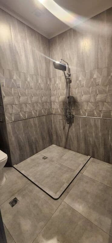 Azadliq metrosuna yaxin 7-ci mikrarayonda 18 mertebeli binanın 10-cu — 8