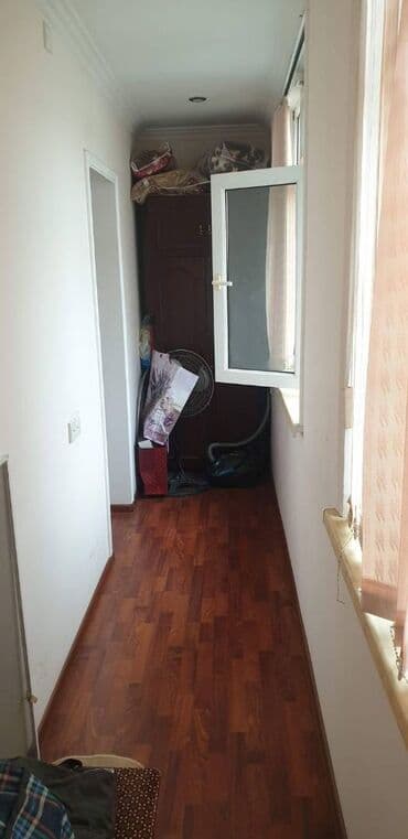 turbo az ford transit 16 1: Bakı, 8-ci mikrorayon, 4 otaqlı, Köhnə tikili, 80 kv. m — 21