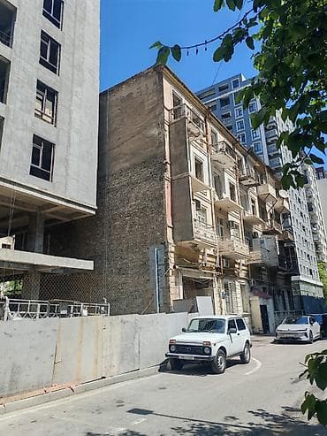 berde rayonu: 2 otaqlı, Yeni tikili, 70 kv. m — 10