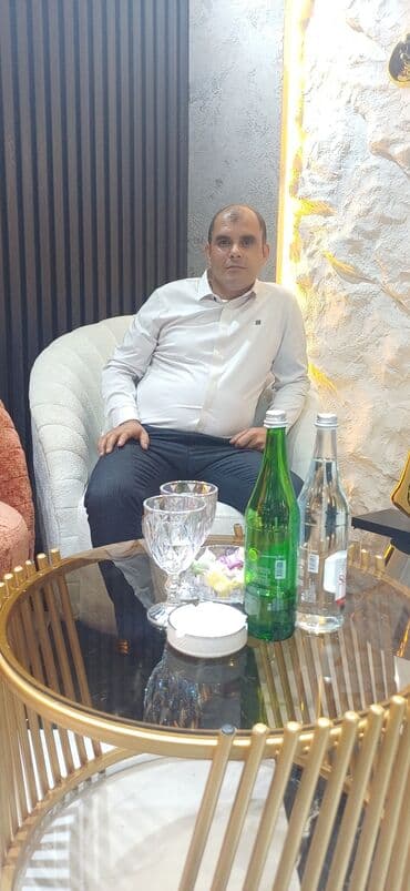 Təhsil, elm: Şəxsi sürücü tələb olunur, 1/1, 30-45 yaş, Saatlıq ödəniş — 2