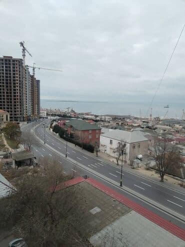 lənd kuruzer ucun led işıq lupası hardan tapmaq olar: Bakı, 3 otaqlı, Köhnə tikili, m. Həzi Aslanov, 80 kv. m — 19