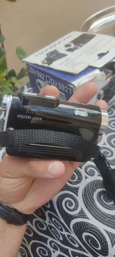 işlenmiş mikrovalnovka: Sony kamera adabdiri bateryasi var islekdi pirablemi yoxdu cox — 1