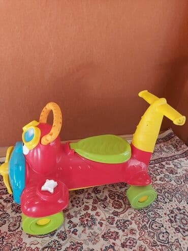 usaq ucun manejler: Az istifade olunub. Demek olar tezedir, karobkasida durur. CHICCO — 2