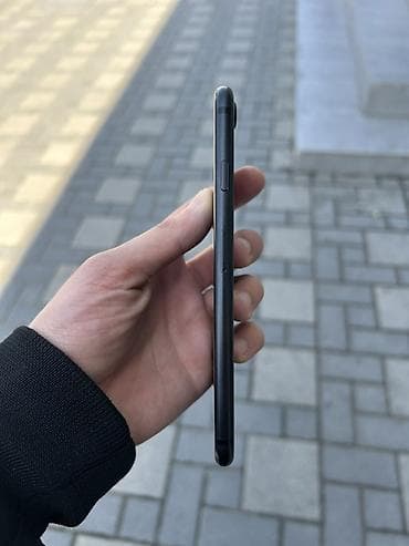 iphone 7 yeni: IPhone 7, 128 GB, Qara, Barmaq izi — 3