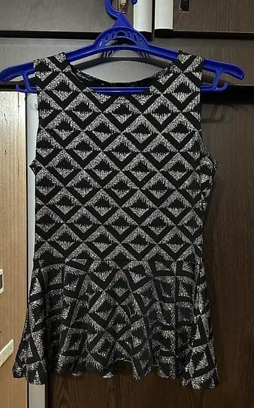 sirqa sekilleri: Qadın bluz/peplum üst - Rəng: qara fon üzərində gümüşü-metalik — 1