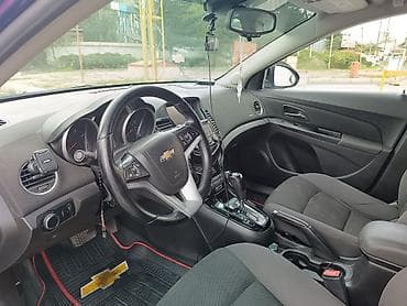 aftamabilər: Chevrolet Cruze: 1.4 l | 2013 il 240000 km Sedan — 8