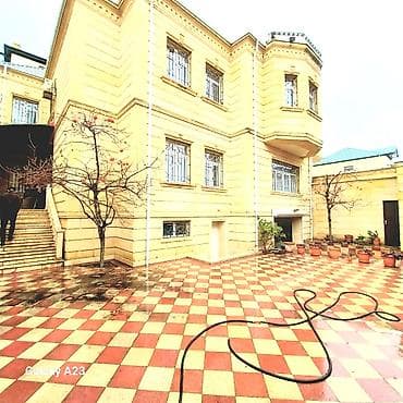 6-cı mikrorayon 6 otaqlı, 300 kv. m, Orta təmir