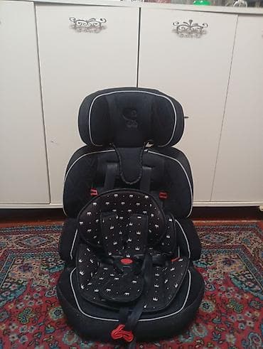 qara saroçka: Uşaq avtomobil oturacağı - Rəng: qara, kontrast ağ tikiş və haşiyələr — 1