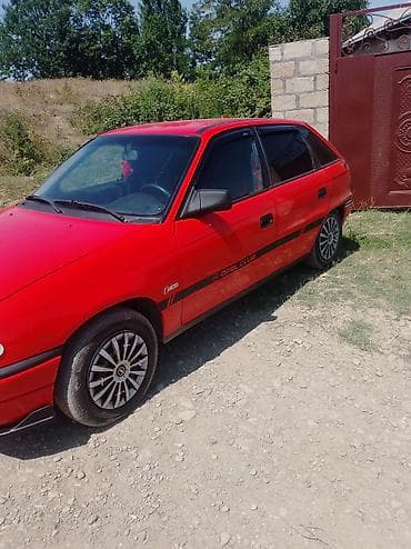 w202 qapi uzluyu: Opel Astra: 2 l | 1992 il 250000 km Hetçbek — 5