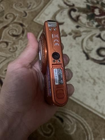 ssd 4 tb: Samsung ST70 kompakt fotoaparat - Rəng: narıncı metalik korpus - — 2