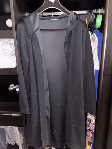 Cinslər: Qadın geyim dəsti 1) Qara don - İki hissəli görünüş: üst hissə — 3