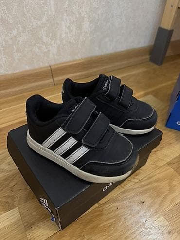 Цвет - Черный Кроссовки, Adidas, Размер: 22, Унисекс