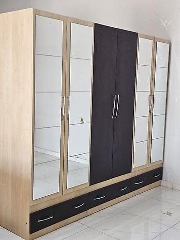 *Dolab 320₼
Eni 240 sm
Hund 210 sm
Derinlik 57 sm
Ünvan Binəqədi 
M Ⓜ️ — 1
