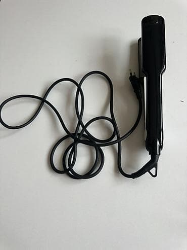 firi aparat: Braun Satin Hair saç düzləndiricisi - Rəng: qara - Rəqəmsal ekran — 1
