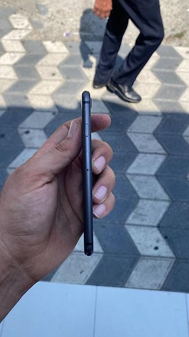IPhone 8, 64 GB, Space Gray, Barmaq izi — 4