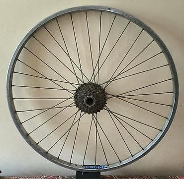 26 ölçülü arxa təkər - Kasset tipli ötürücü: 7 pillə - Göbək: Shimano