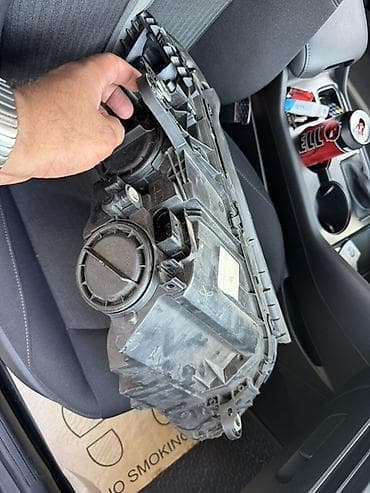 07 isiqlari: Məhsul: Mercedes-Benz ön radiator barmaqlığı və sağ ön farası (bir — 3