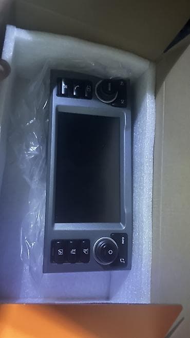 Land Rover Range Rover 2008 4.2 üçün zavod monitor. Üstdən çıxma. Hər lalafo.az -da Land Rover Range Rover 2008 4.2 üçün zavod monitor. Üstdən çıxma. Hər