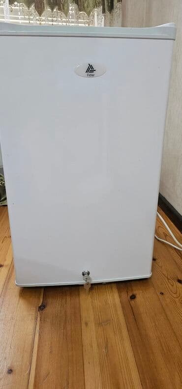 samsung paltaryuyan 8kq: Mini Fischer Soyuducu Satılır, rəng - Ağ — 2