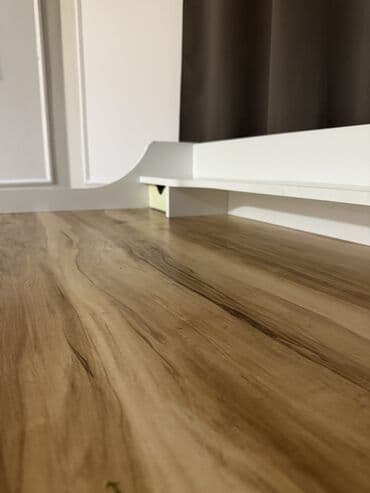 Ofis dəst mebeli: İşlənmiş, Dördbucaq masa — 5