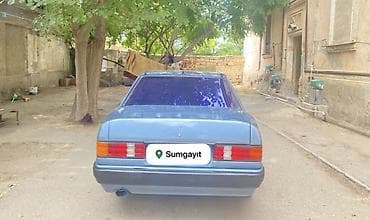 mercedes e170: Mercedes-Benz 190 (W201) sedan - Korpus: 4 qapılı sedan, mavi rəng - — 2