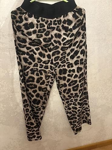 stringer alt geyimi: Leopard dest
S - M razmer — 2
