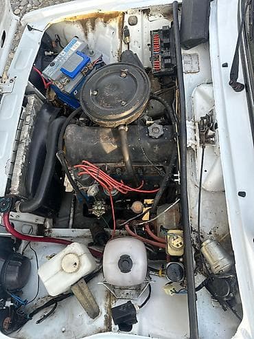 moto s50: VAZ (LADA) 2107: 1.6 l | 2005 il 450000 km Sedan — 4