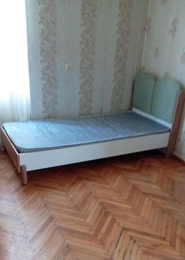 Çarpayılar: İşlənmiş, Təknəfərlik çarpayı, Bazasız, Matras ilə, Siyirməsiz, Azərbaycan — 1