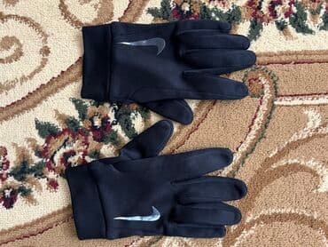 Orgınal geynlmıs nıke elcek satılır tecılı qıymet sondu cıddı adamlar