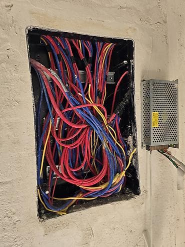 panorama parkda satilan evler: 5 otaqlı, 240 kv. m, Kredit yoxdur, Təmirsiz — 7