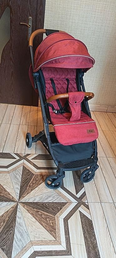 mamako qiymeti: Uwaq arabasi
Yaxsi veziyyetde. 
Qiymet 55azn, 
Unvan. 
Bine savxoz — 4