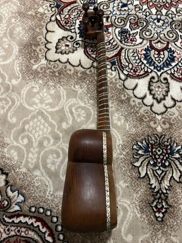 Sintezatorlar: Şuşada hazırlanmış tardır, Səslənməsi və rahatçılığı əladı. Əsl səhnə — 3