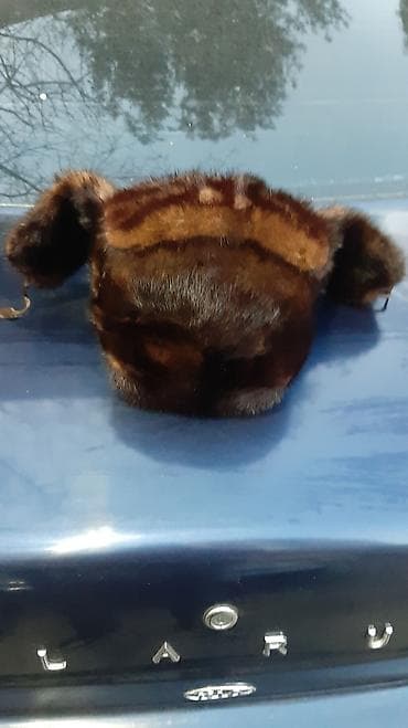 Куртки: Tük papaq (qulaqcıqlı “uşanka” modeli) - Material: təbii kürk — 4