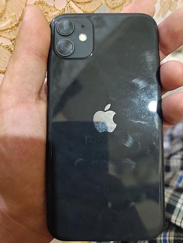 iphone 11 elde: IPhone 11, Qara — 2