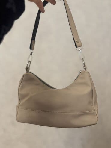 qadınlar üçün kapor papaqlar: Çiyin çantası, İşlənmiş — 1