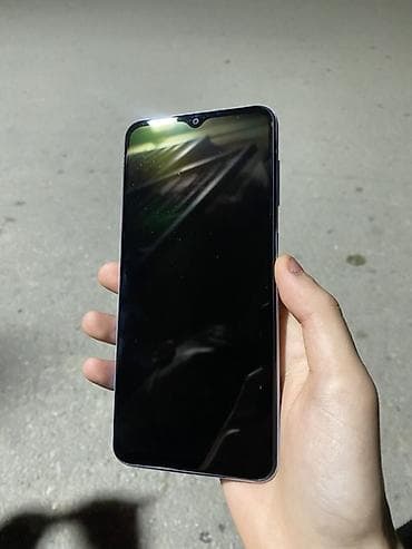 samsung 4: Samsung Galaxy A13, 64 GB, rəng - Göy, Barmaq izi — 6