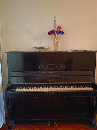 piano kurslari bakida: Salam, Bakı İnşaatçılar metrosu yaxınlığında pionino satılır elə — 1