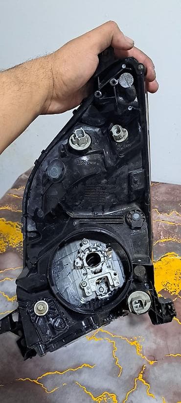 samand: Sol, Yaxın və uzaq vuran işıqlar Toyota, Orijinal, İşlənmiş — 7